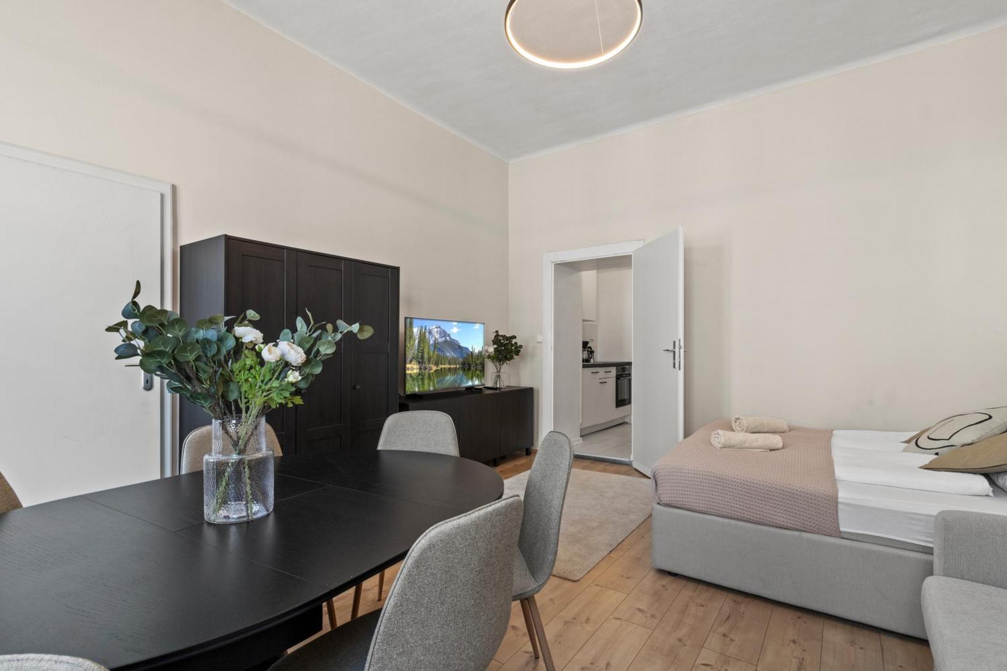 Spacious Apartment, 3 Min To U6 Metro 비엔나 외부 사진