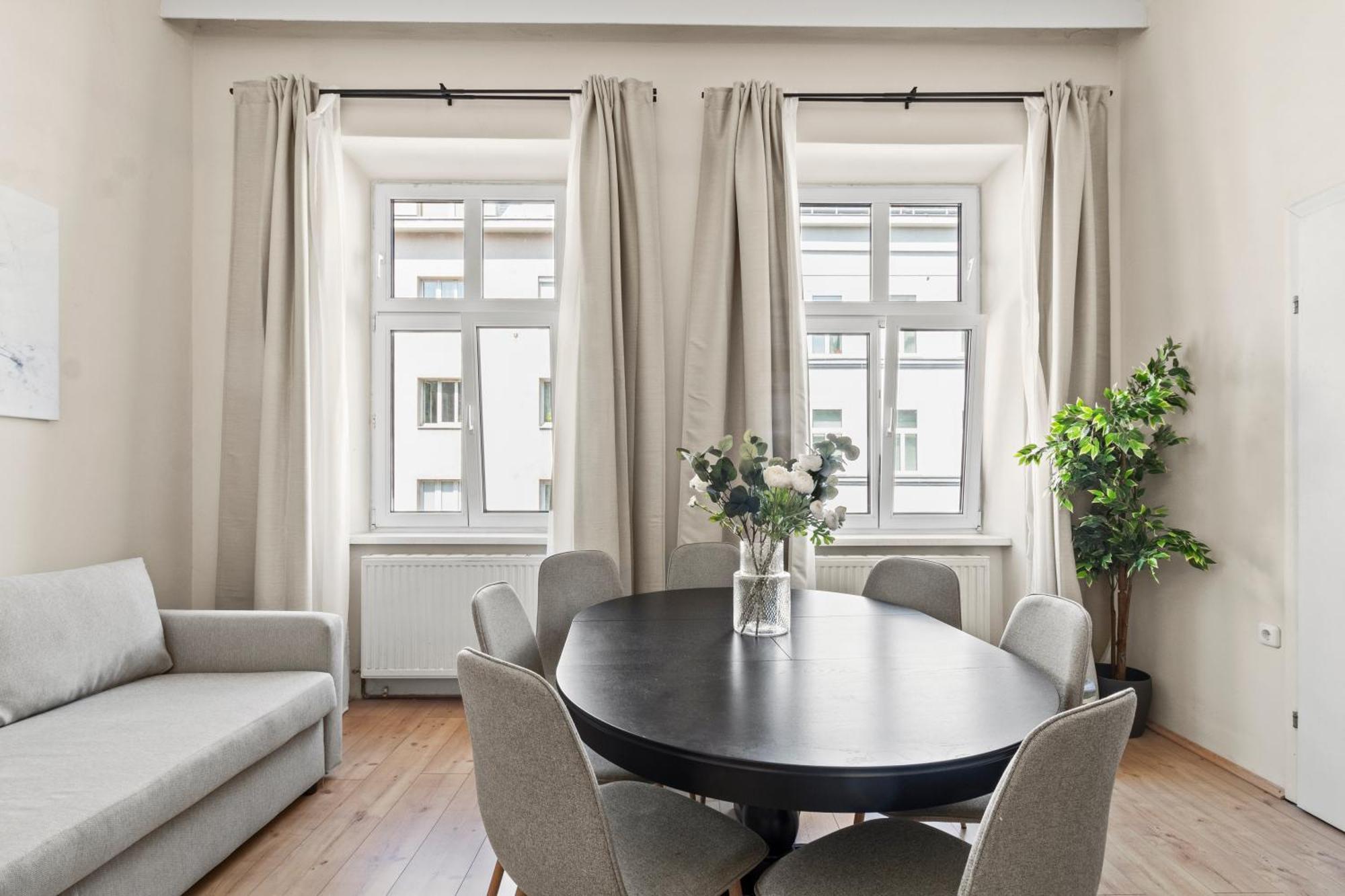 Spacious Apartment, 3 Min To U6 Metro 비엔나 외부 사진