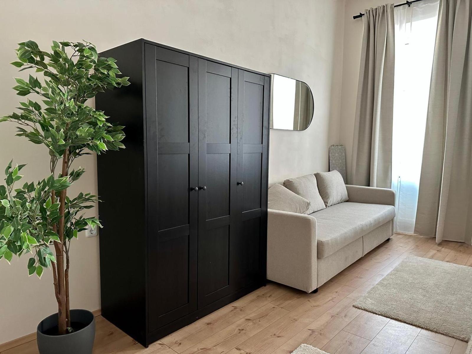 Spacious Apartment, 3 Min To U6 Metro 비엔나 외부 사진