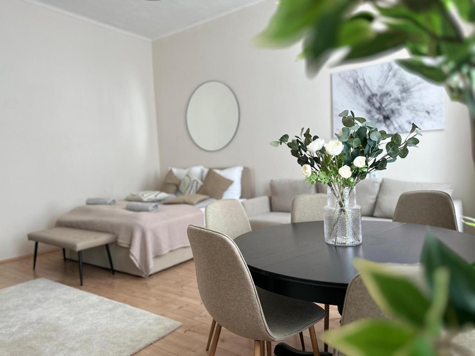 Spacious Apartment, 3 Min To U6 Metro 비엔나 외부 사진